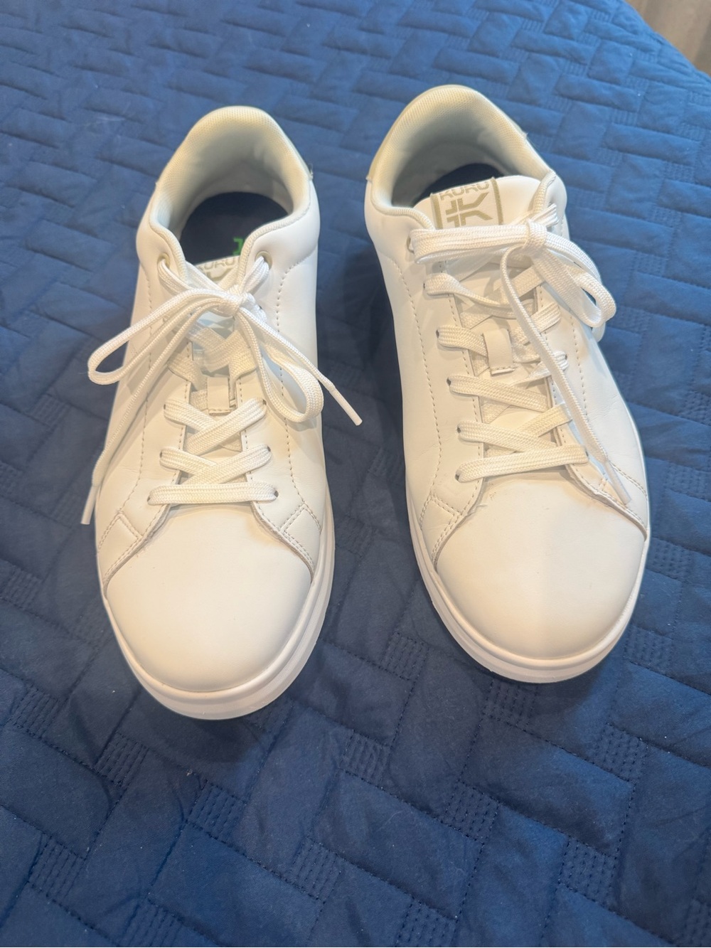 KURU Roam 2 White Low-Top Lace-Up Sneakers size 11.5